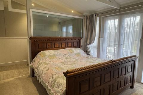 undefined, Regency Heights, Beacon Hill, Poole, BH16 6GH
