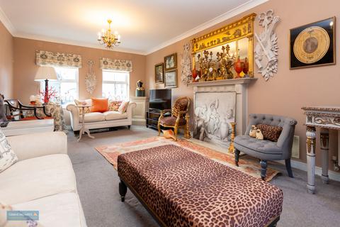 4 bedroom detached house for sale, Bethell Mead, Cotford St Luke
