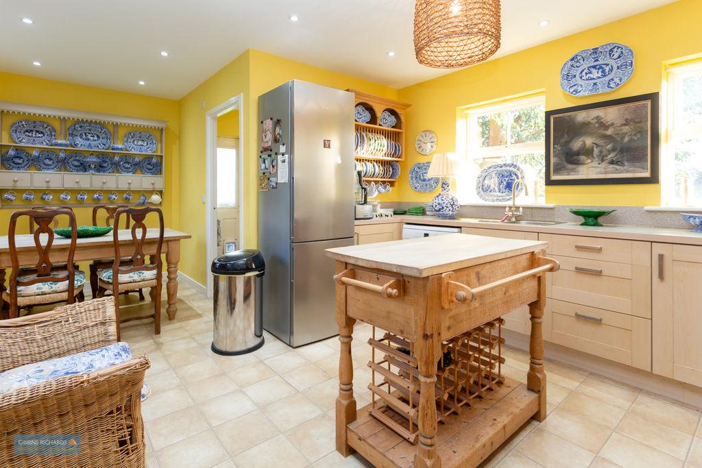 Kitchen/Breakfast