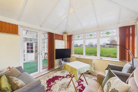 3 bedroom bungalow for sale, Portland Road, Langport