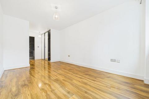1 bedroom apartment for sale, 41 Millharbour, London