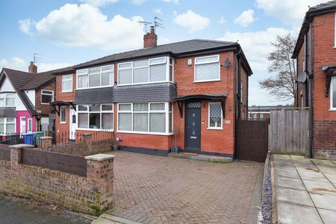 3 bedroom semi-detached house for sale, Heywood Road, Manchester M25