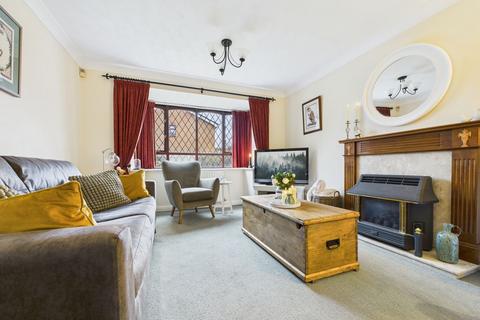 3 bedroom detached house for sale, Sweet Briar Close, Telford TF2