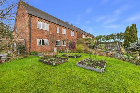 undefined, Swan Court, Newport TF10