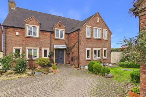 5 bedroom detached house for sale, Swan Court, Newport TF10