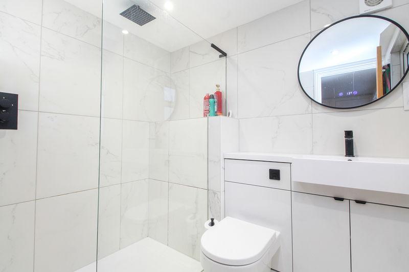 Bedroom One En-Suite
