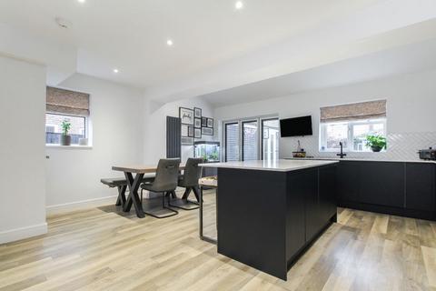undefined, Putnoe Street, Bedford MK41