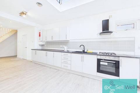 3 bedroom terraced house for sale, Worsley Road North, Manchester M28