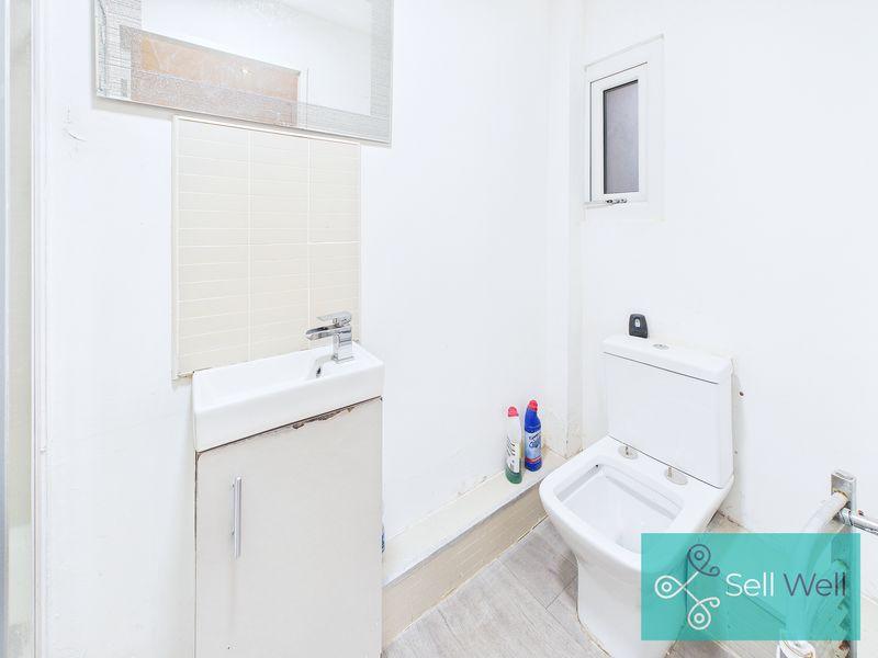 Ground Floor Shower