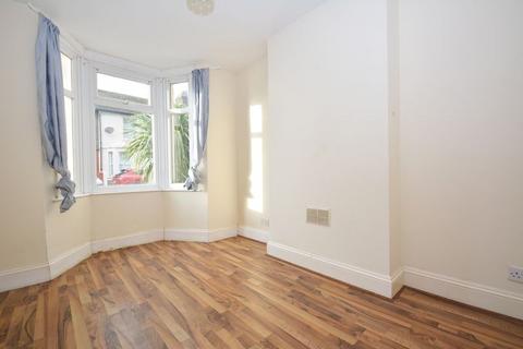 2 bedroom terraced house for sale, Gordon Avenue, Queenborough