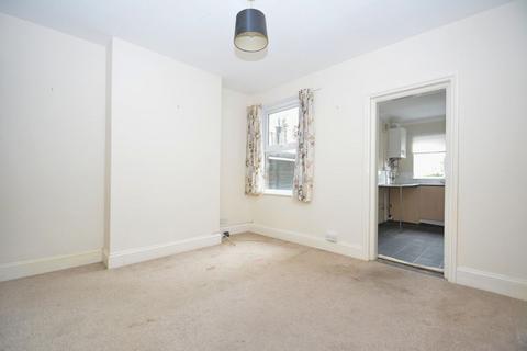 2 bedroom terraced house for sale, Gordon Avenue, Queenborough