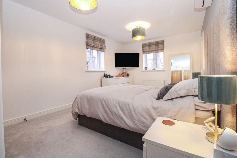 Master bedroom 2