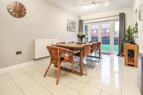 undefined, Jubilee Close, Bedford MK44