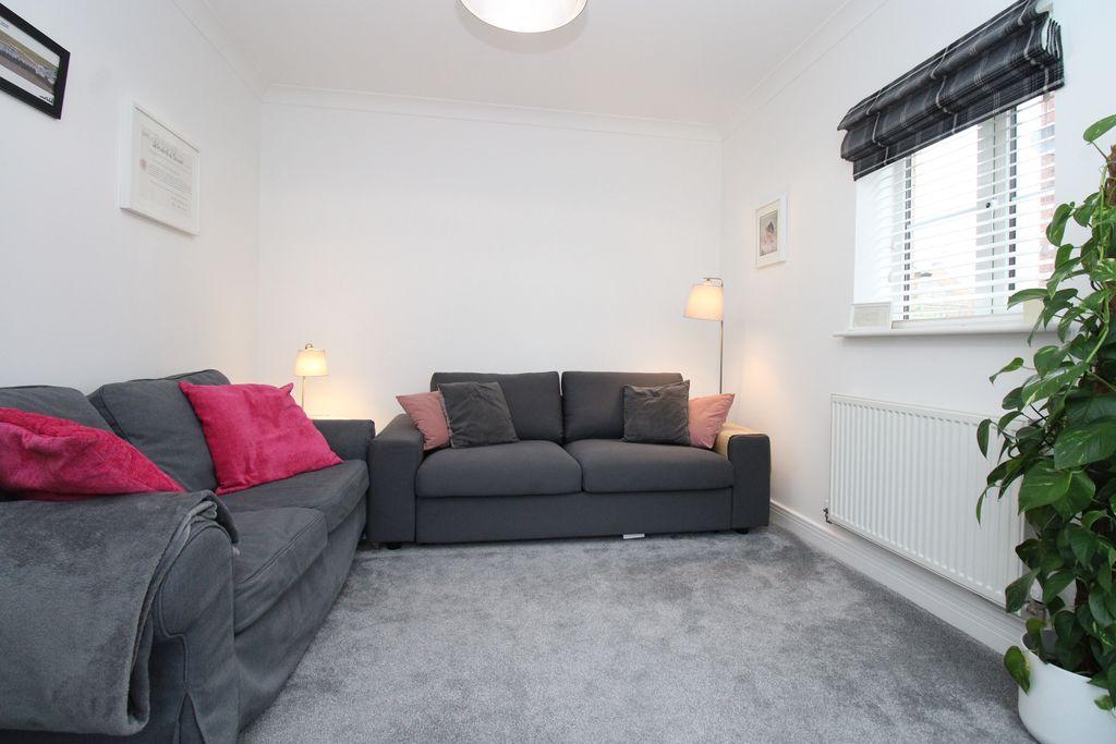 Bedroom 5/snug