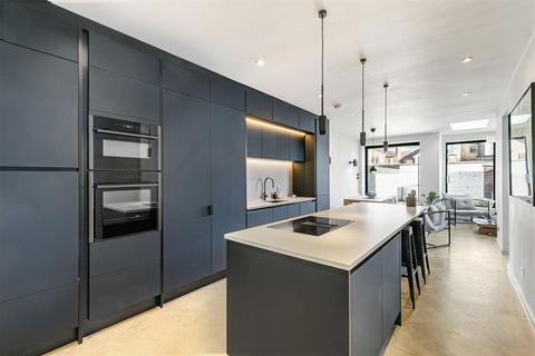3 bedroom semi-detached house for sale, South Lane, Kingston Upon Thames KT1