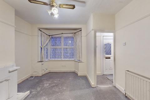 3 bedroom house for sale, Gresham Road, Canning Town, E16