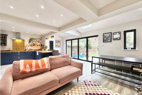 4 bedroom semi-detached house for sale, Clarendon Road, Trafford M33