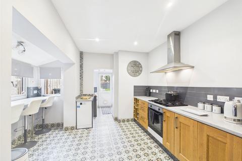 undefined, Linden Road, Gloucester, Gloucestershire, GL1