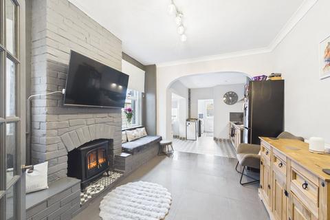 undefined, Linden Road, Gloucester, Gloucestershire, GL1