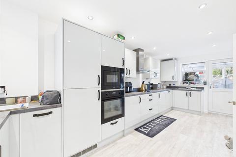 undefined, Deer Avenue, Worcester, Worcestershire, WR5