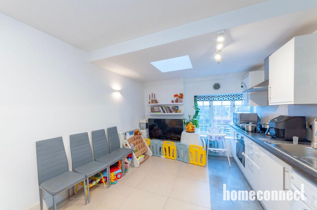 Kitchen/Living