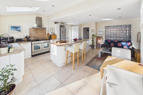undefined, 14 Oakwood Close, Warsash, SO31 9PW