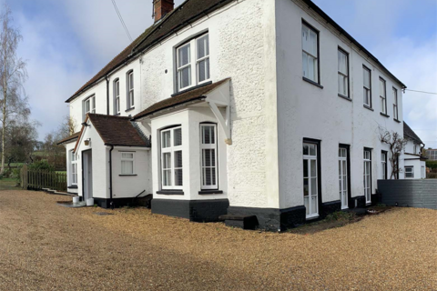 undefined, White Lodge, Lower Basildon, RG8
