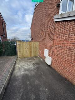 3 bedroom semi-detached house to rent, Rothay, Tamworth, B77