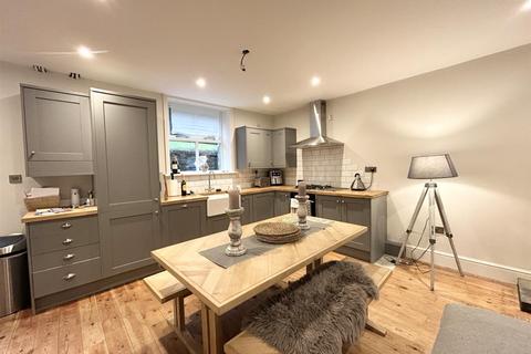 2 bedroom end of terrace house for sale, Ryburn Terrace, Sowerby Bridge HX6