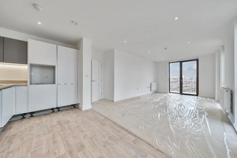 1 bedroom flat to rent, Silwood Street, London, SE16 2SX