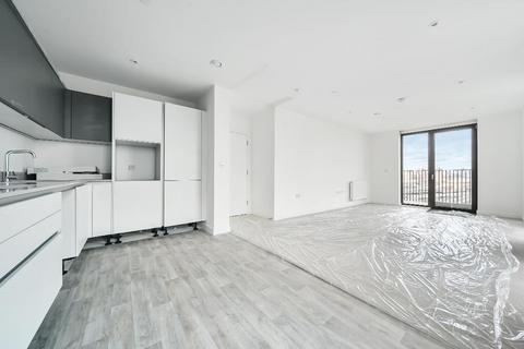 2 bedroom flat to rent, Silwood Street, London, SE16 2SX