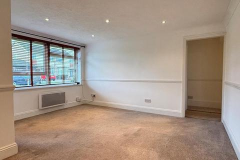 1 bedroom flat for sale, Truleigh Court, Truleigh Road, Upper Beeding, West Sussex, BN44 3JY