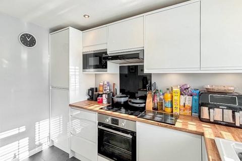 undefined, Croydon CR0