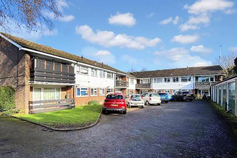 undefined, Croydon CR0