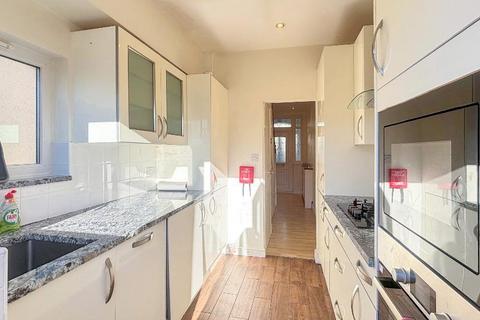 3 bedroom semi-detached house for sale, Selsdon CR2