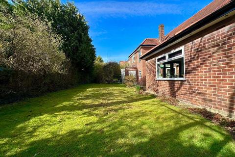 undefined, Hale Barns WA15