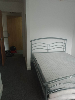 2 bedroom flat to rent, Woden Street, Salford M5
