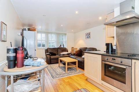 1 bedroom flat for sale, North Road West, Plymouth, PL1