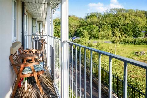 5 bedroom terraced house to rent, Wood Mead, BS16
