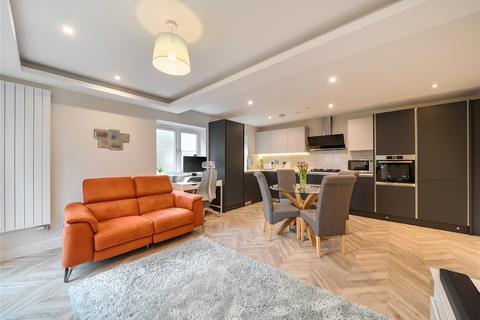 undefined, Russell Green Close, Purley, CR8