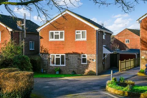 4 bedroom detached house for sale, Highfield Road, Willesborough, Ashford, Kent, TN24