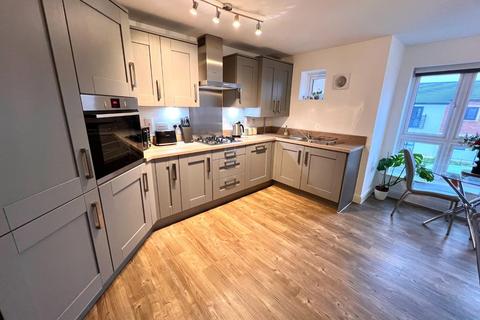 undefined, James Close, Upton, Northampton NN5