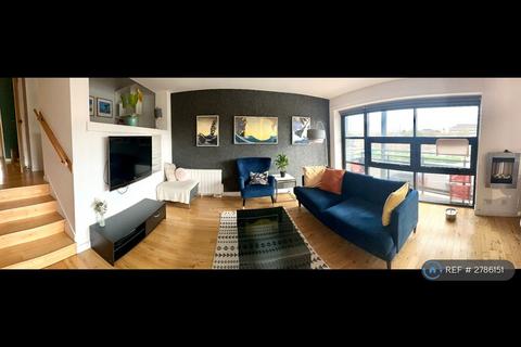 2 bedroom flat to rent, Clyde Street, Glasgow, G1
