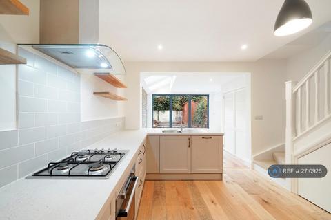 4 bedroom terraced house to rent, Boxall Road, London, SE21