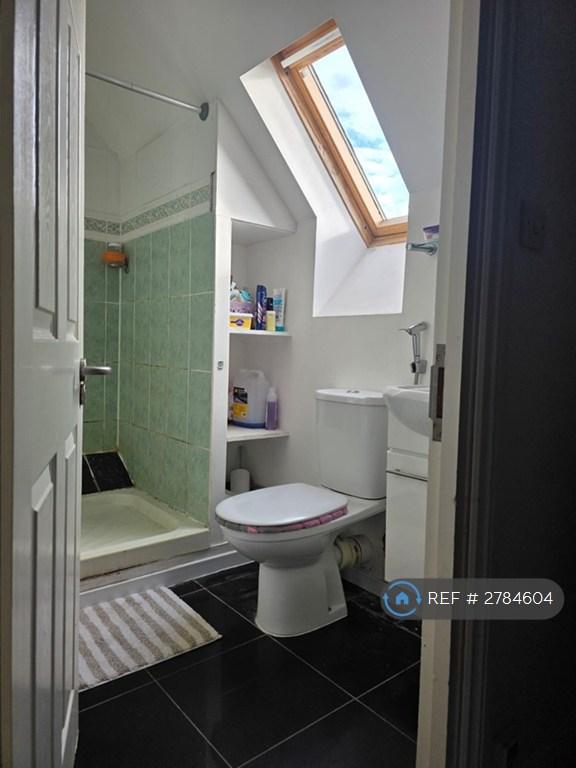 Ensuite Bathroom