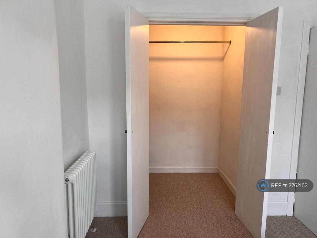 Walk In Wardrobe