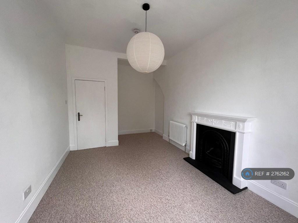 Living Room Dining/Office Alcove