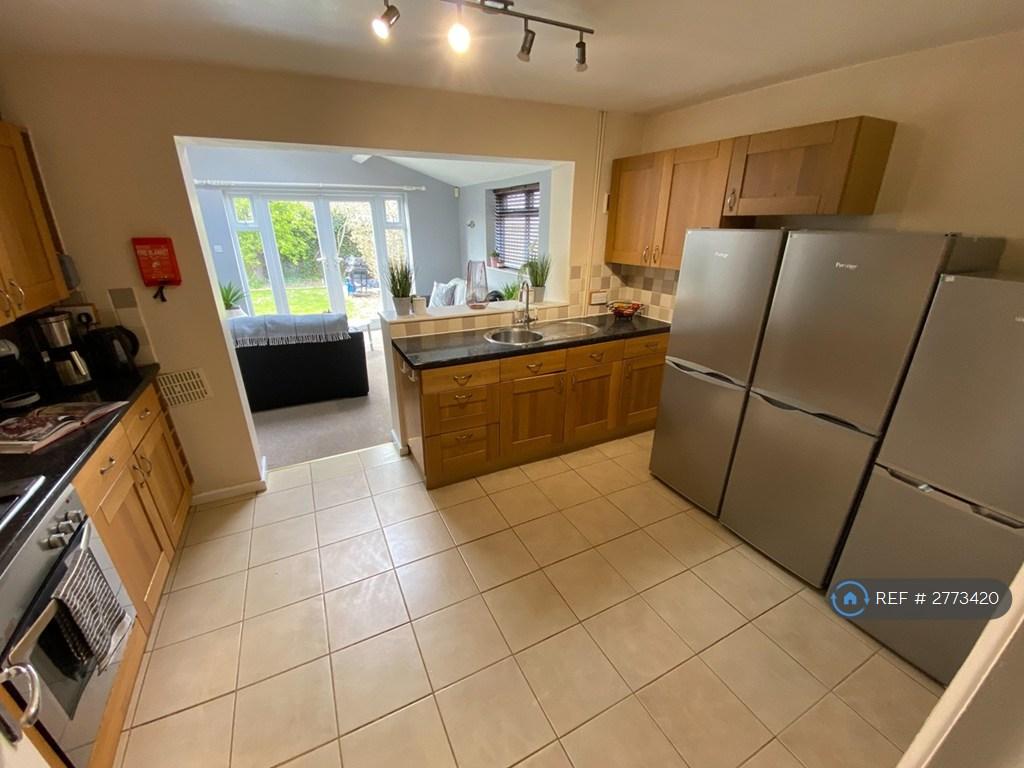 Communal Kitchen