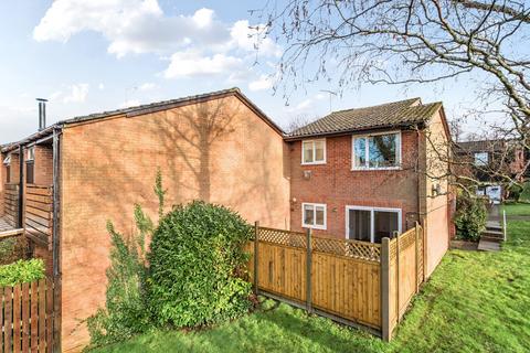 undefined, Gainsborough, Bracknell, Berkshire