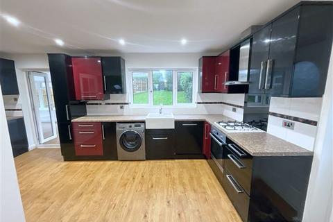 4 bedroom detached house for sale, Swallow Wood Road, Swallownest, Sheffield, Rotherham, S26 4SU